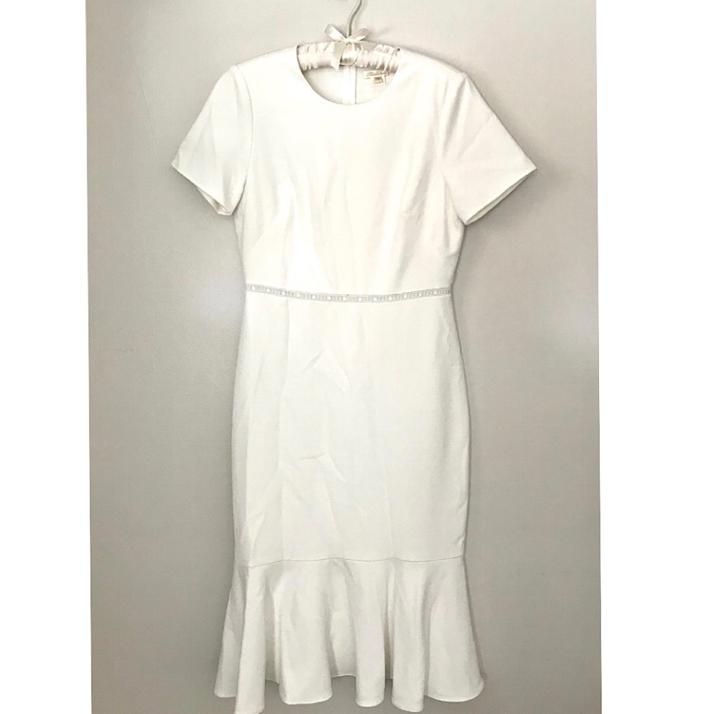Shoshana size 6 crew neck white midi dress